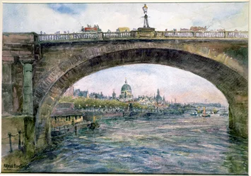 Waterloo-Brücke mit St. Paul